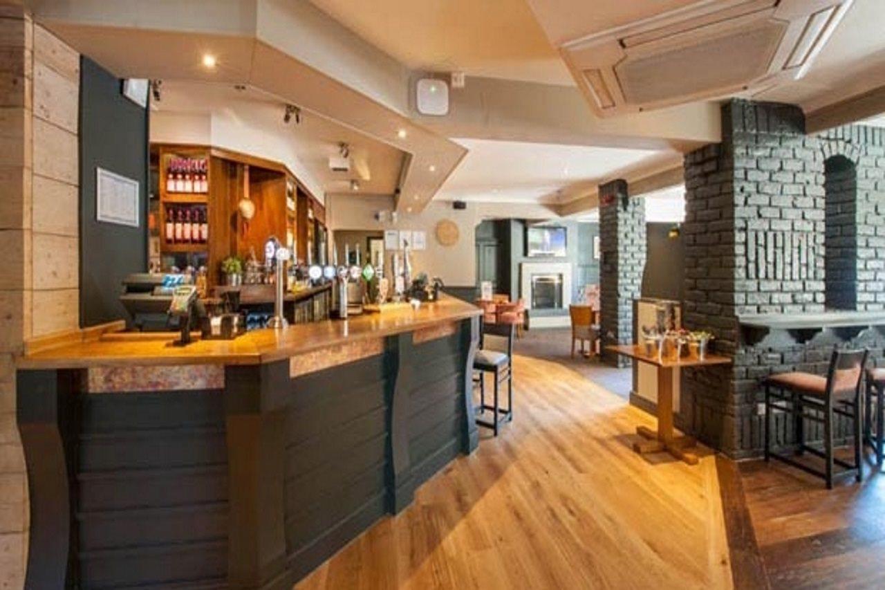 Premier Inn Telford Central Екстериор снимка