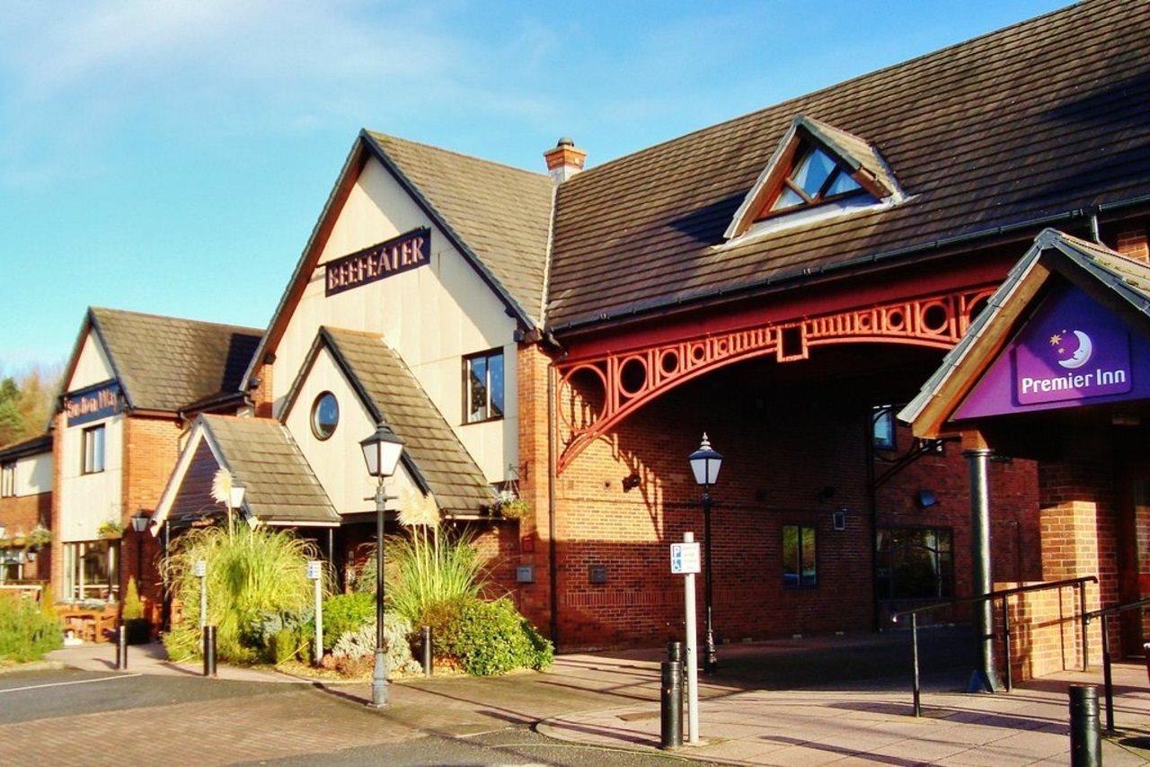 Premier Inn Telford Central Екстериор снимка