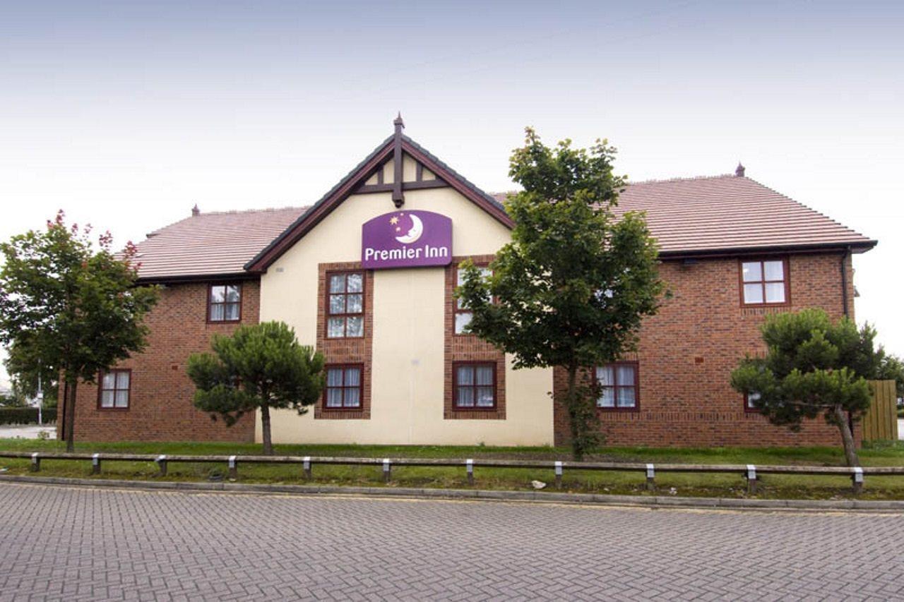 Premier Inn Telford Central Екстериор снимка