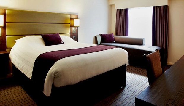 Premier Inn Telford Central Екстериор снимка
